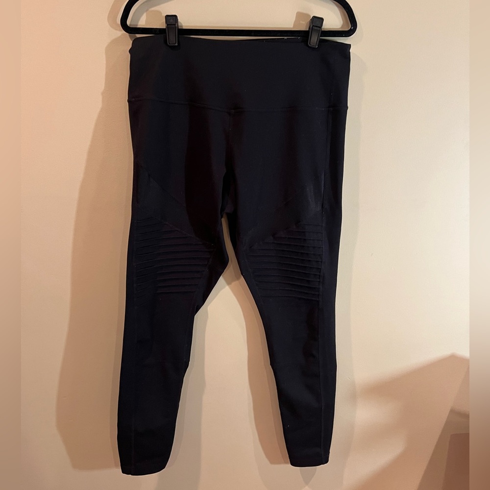 Zella Cropped Leggings